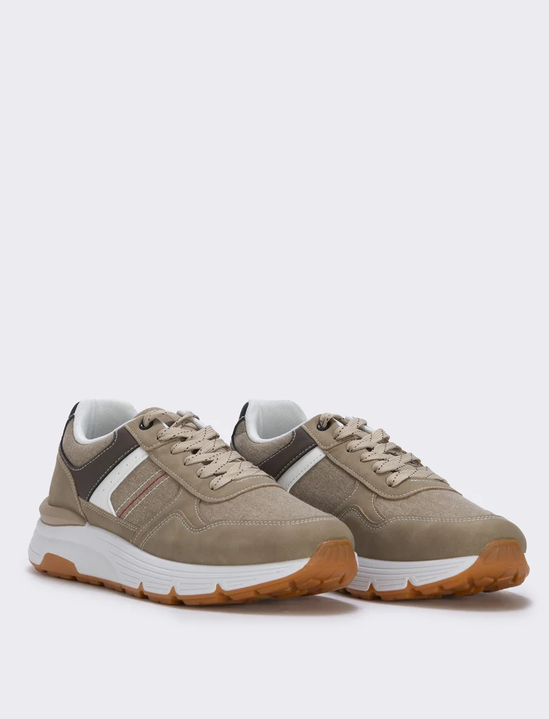 Sneakers casual da uomo in tessuto e poliuretano - Cammello