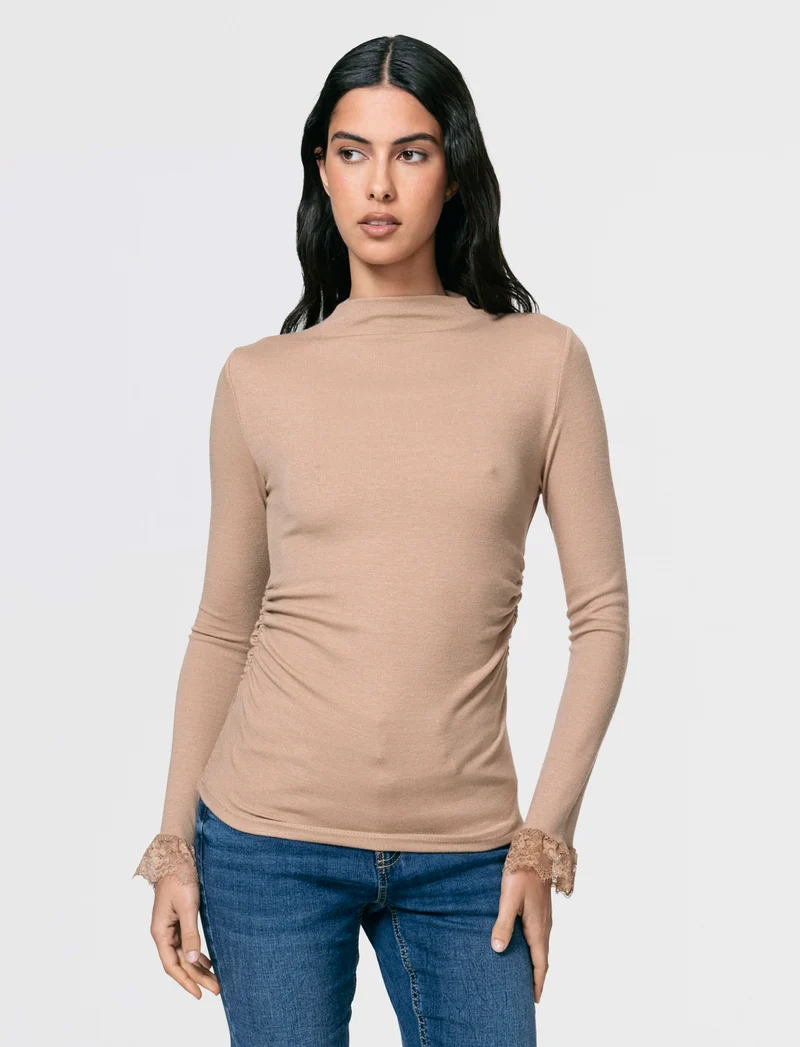 Tshirt manica lunga con pizzo a fondo manica - Cammello