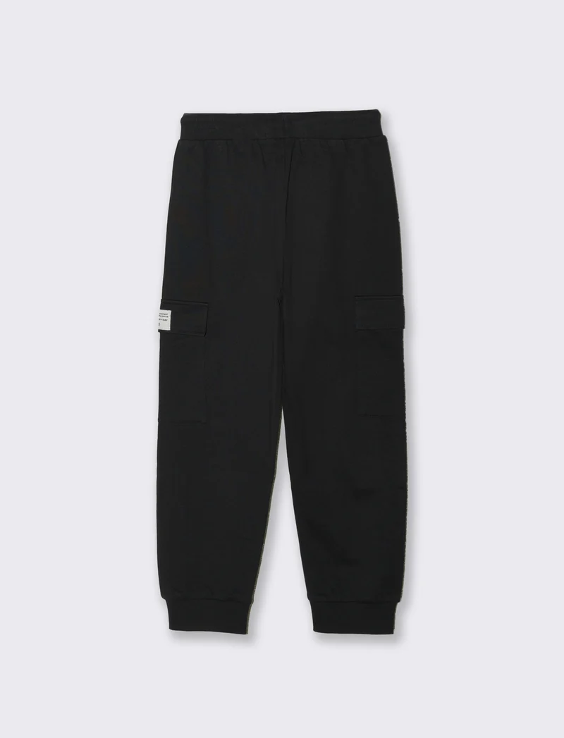 Jogger in cotone con tasconi e coulisse - Nero