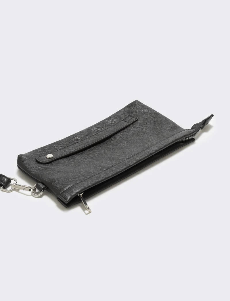 Pochette uomo con zip elegante e pratica - Nero
