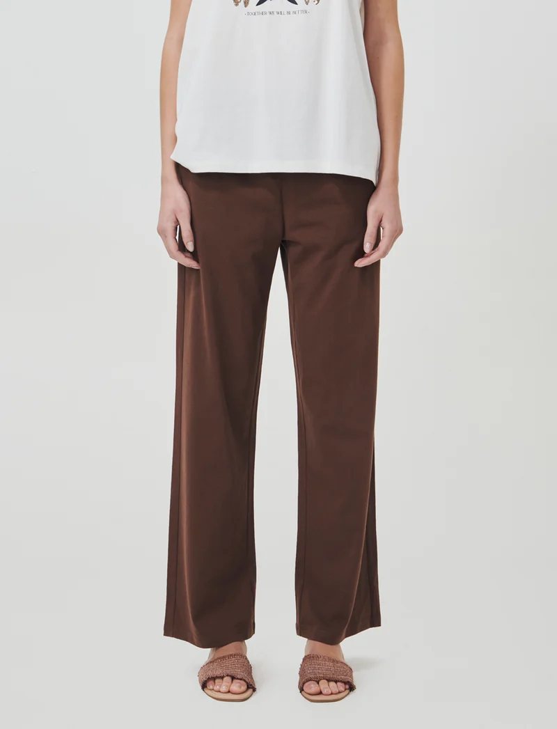 Jogger Basico con Elastico e Tasche - Marrone cioccolato