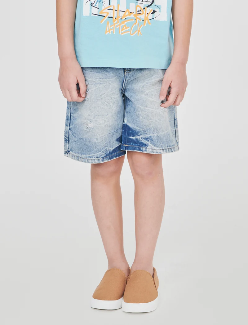 Bermuda in denim con rotture frontali - Denim chiaro