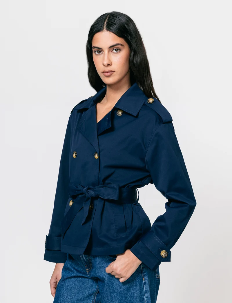 Trench Corto Doppiopetto con Cintura - Blu