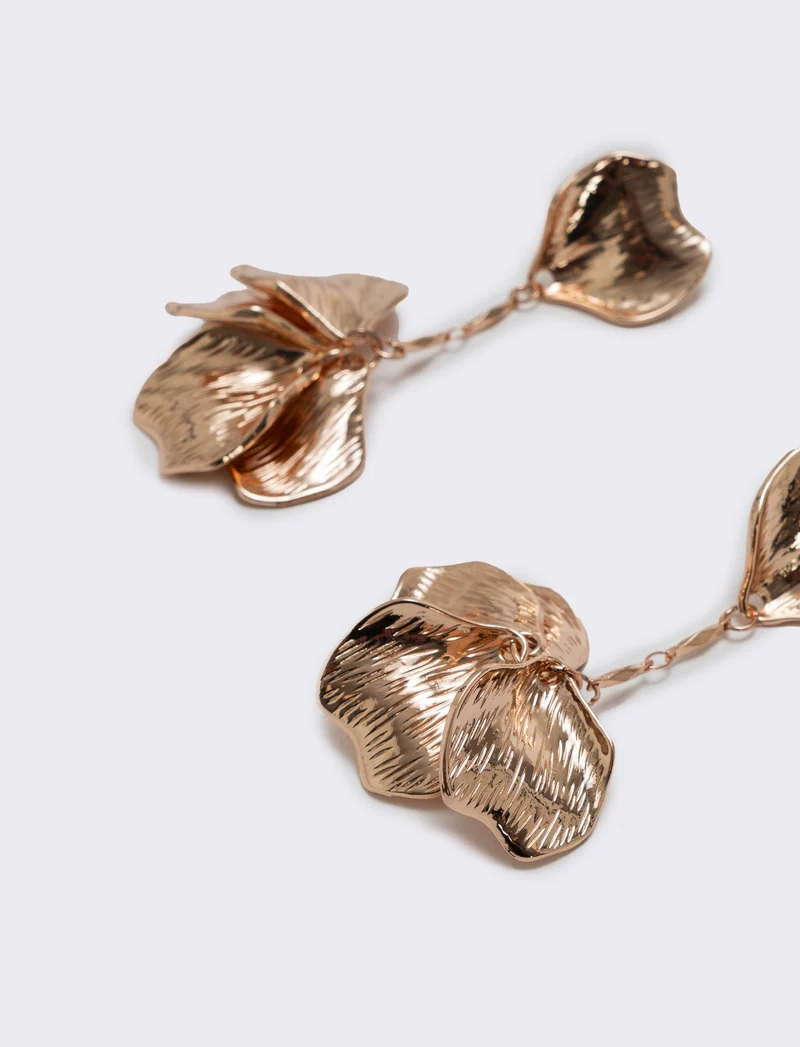 Orecchini pendenti a forma di petali - Oro rosa