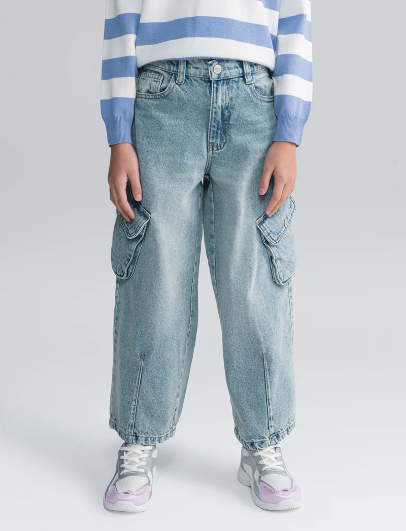 Jeans cargo ampi con tasconi laterali - Denim chiaro