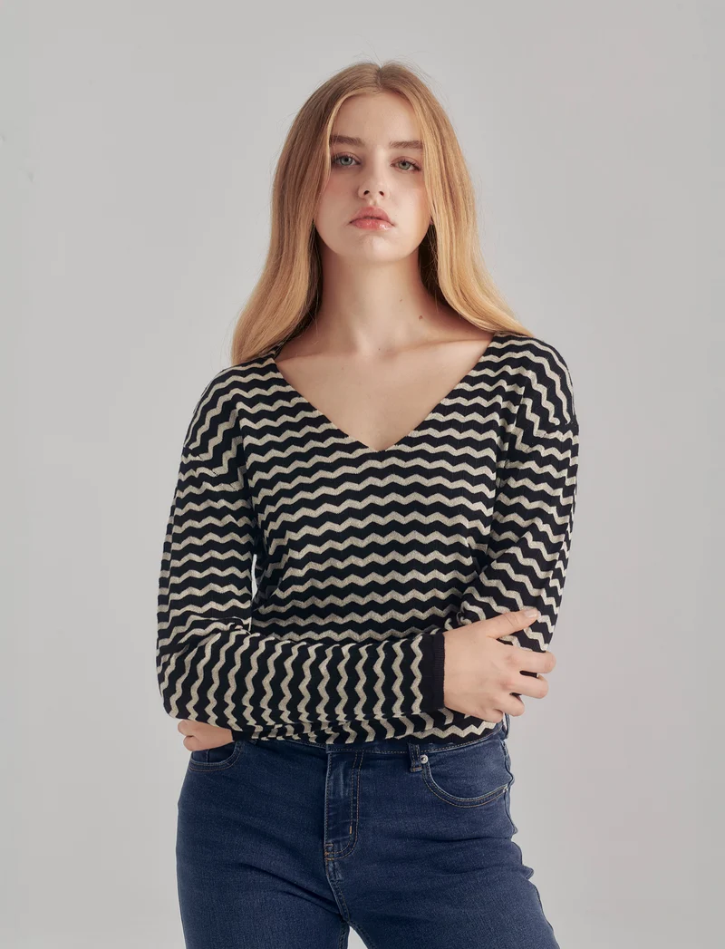 PULLOVER SCOLLO A V - var 1