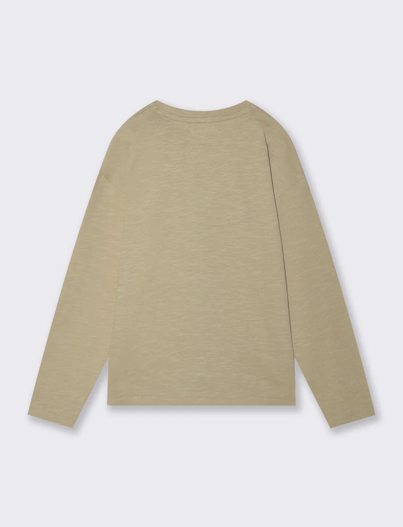 T-shirt lunga in cotone fiammato versatile - Verde salvia