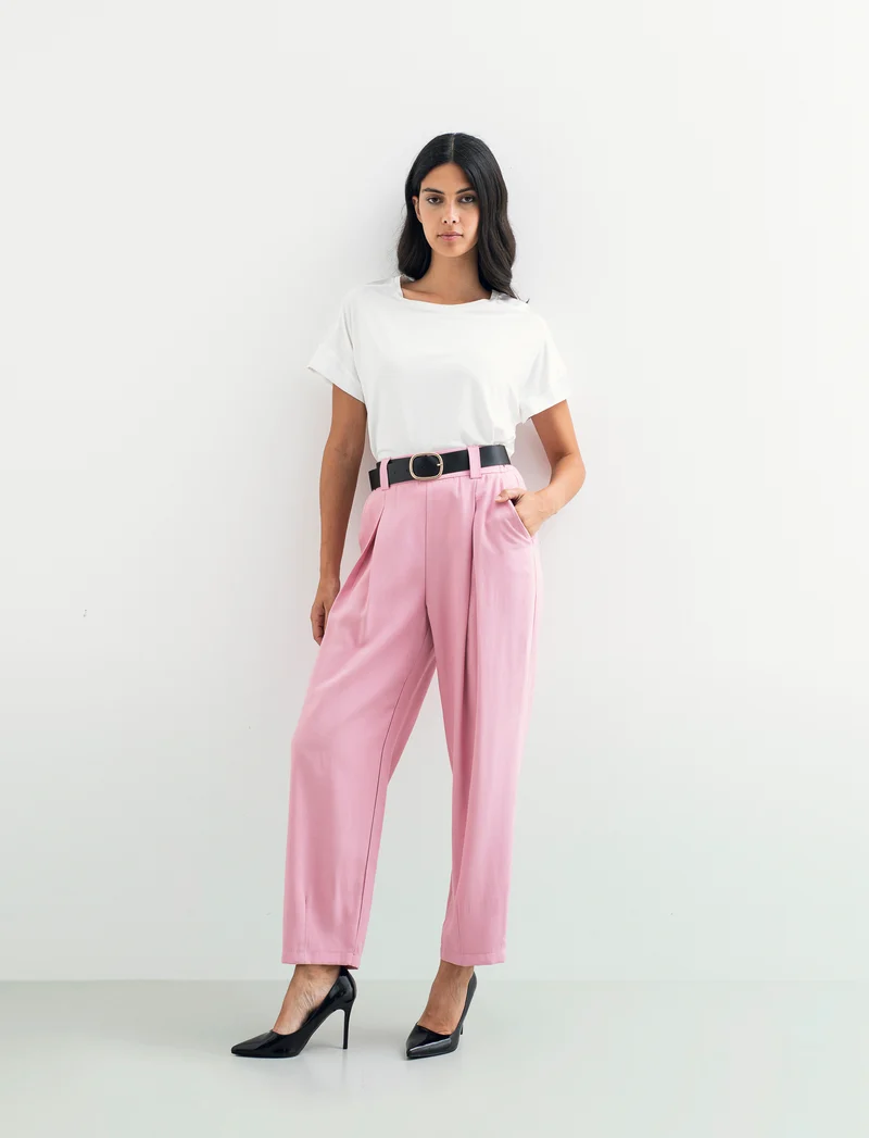Pantaloni con cintura - Rosa