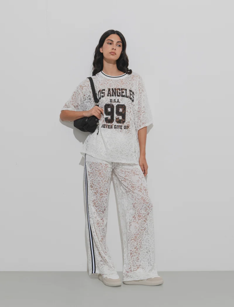 Tshirt in pizzo con stampa sul davanti - Bianco