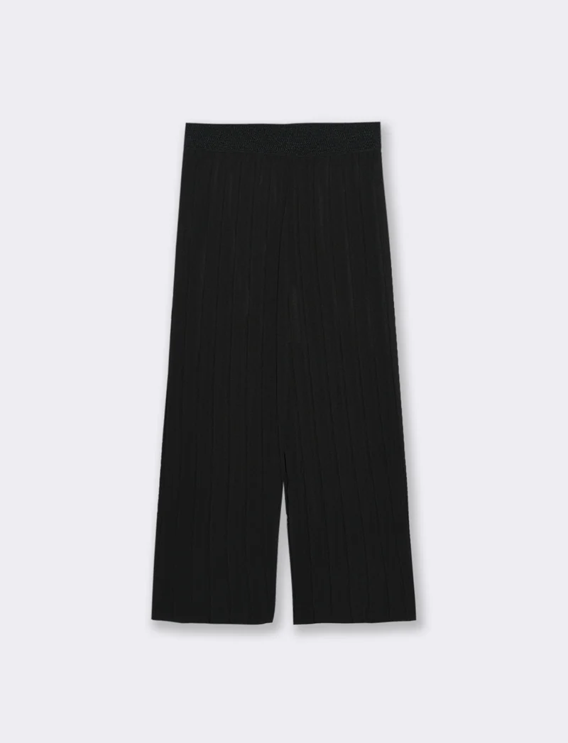 Pantaloni leggeri effetto plissé. - Nero