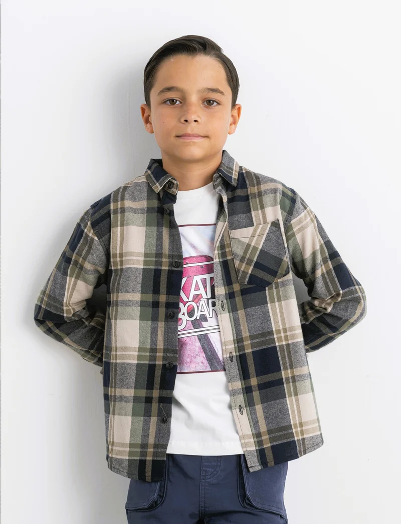 Camicia in flanella fantasia. - Verde
