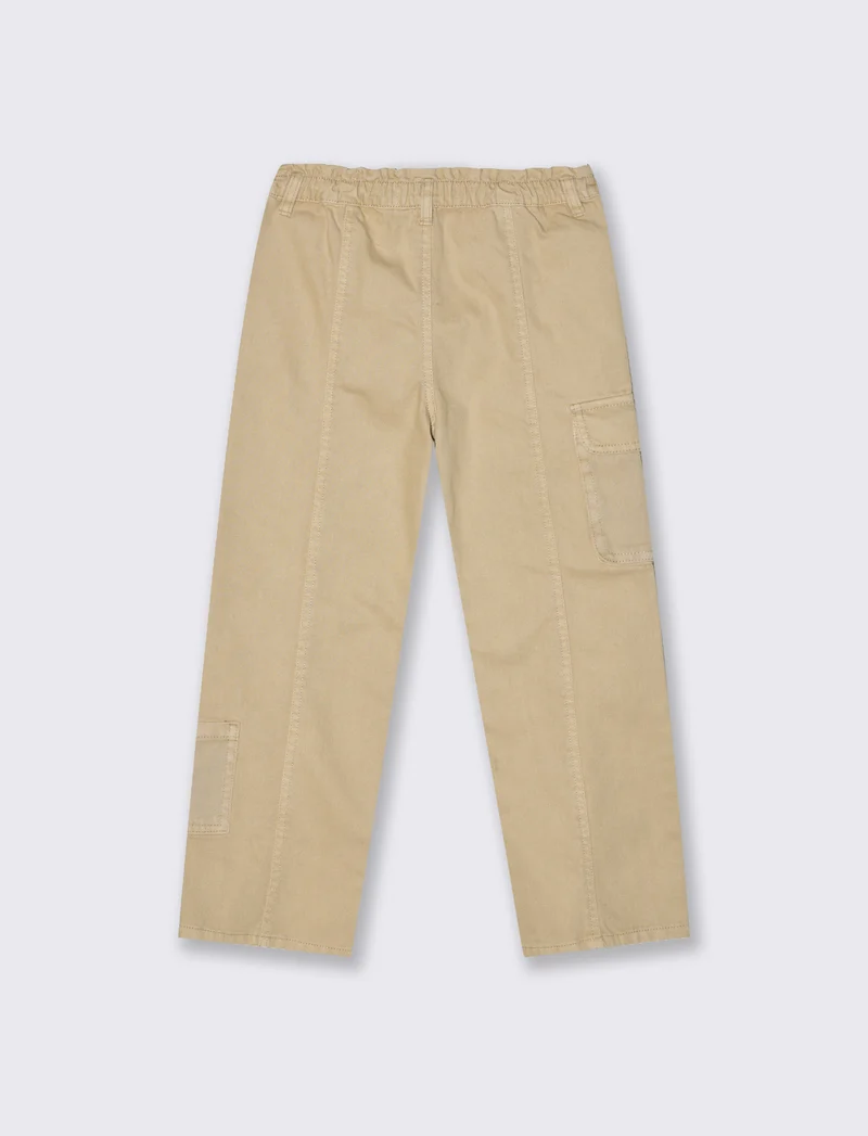 Pantaloni gamba ampia con tasche. - Beige
