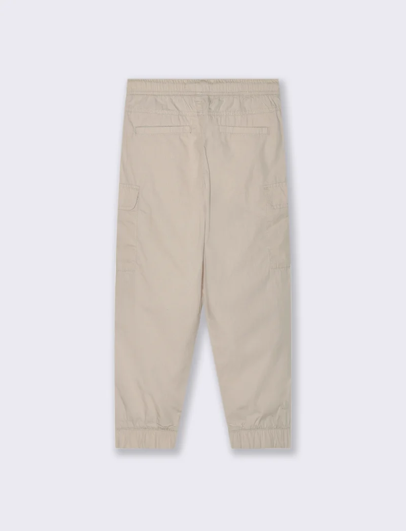 Pantalone modello cargo in cotone da bambino - Beige