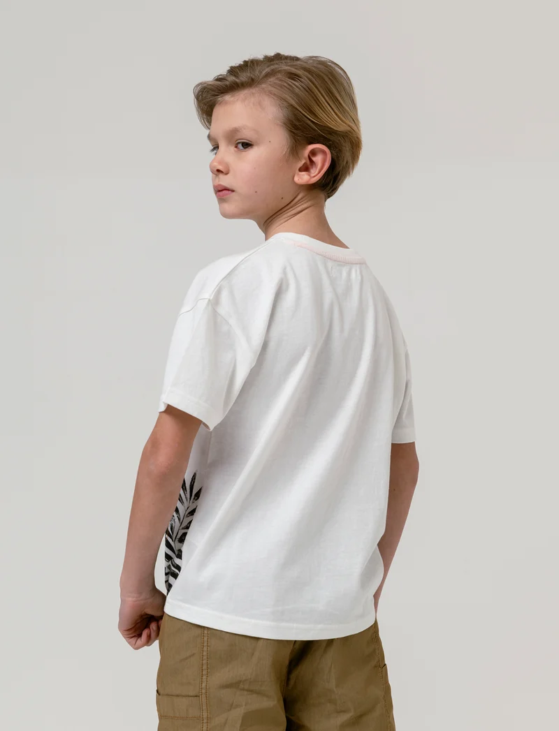 T-shirt stampa follage da bambino - Bianco latte