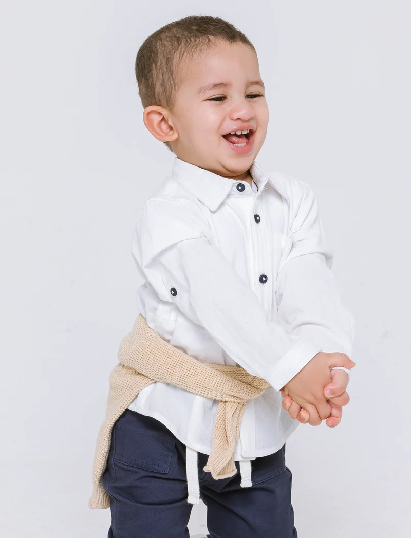 Camicia con taglio e tasca da neonato - Bianco