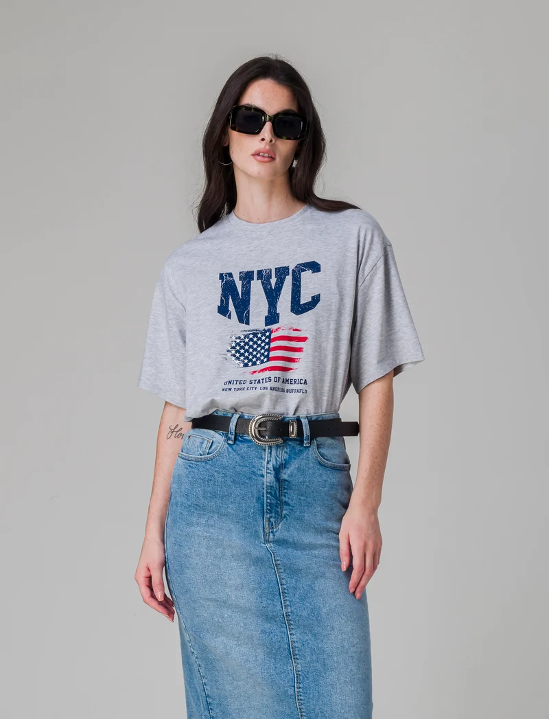 T-shirt stampata da donna - var 3