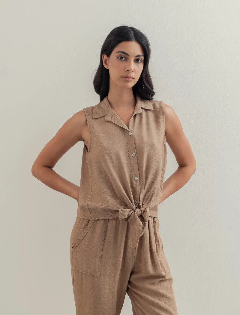 Camicia smanicata - Cammello