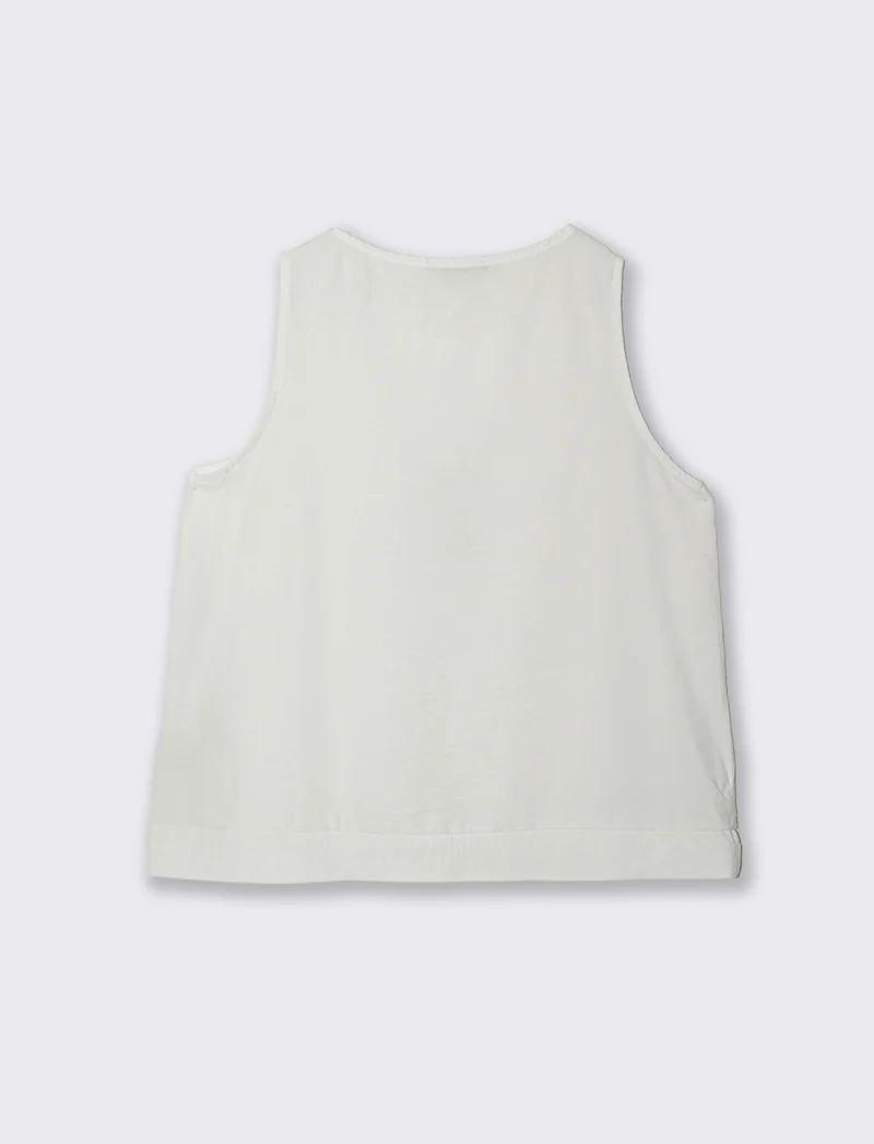 Top con collana - Bianco