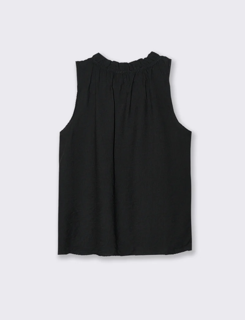 Top in cotone lavato con arriccio sul collo - Nero