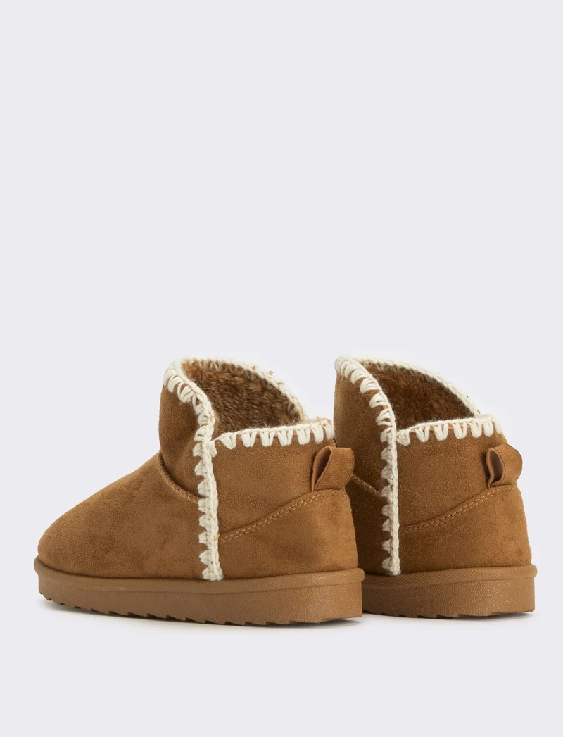 Stivaletto da neve con impunture da bambina - Cammello