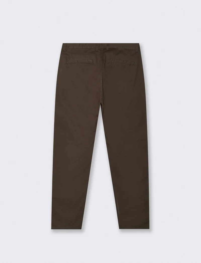 Pantaloni Chino Regular Fit in Cotone - Moro