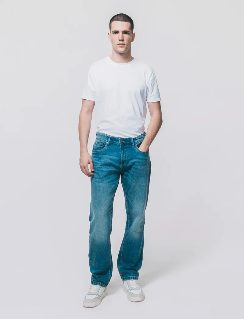 Jeans regular fit blu medio effetto slavato - Denim
