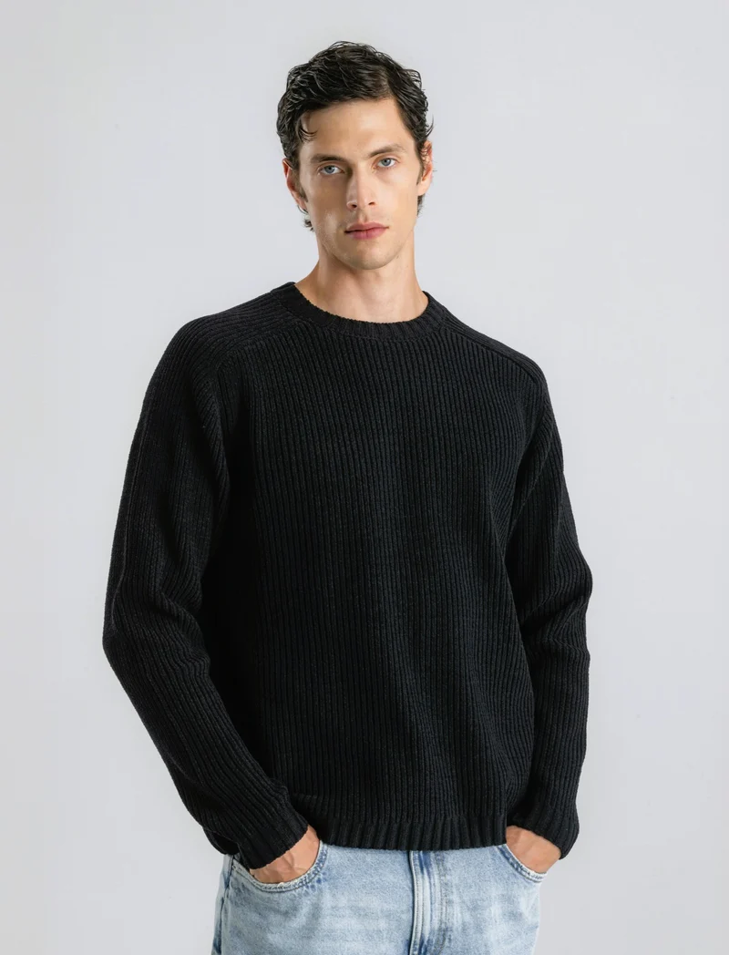 MAGLIA GIROCOLLO IN CINIGLIA A COSTE - Nero
