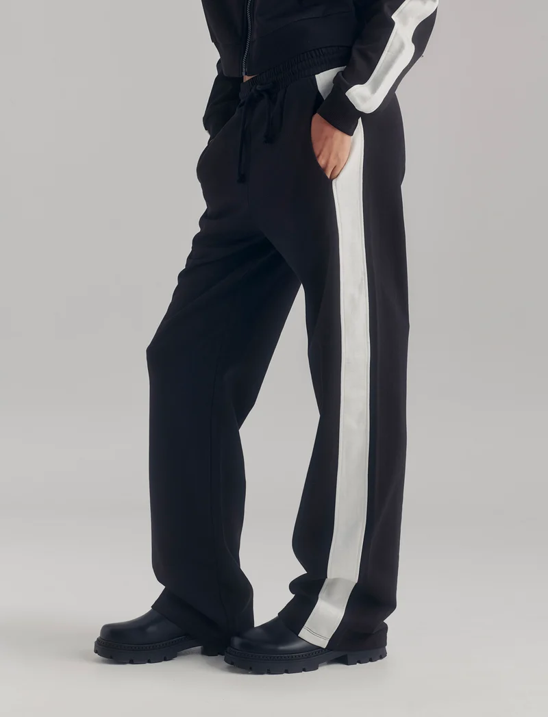 JOGGER CON COULISSE - Nero