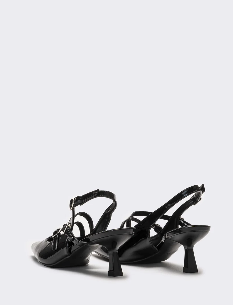 Slingback con fibbie sul davanti - Nero