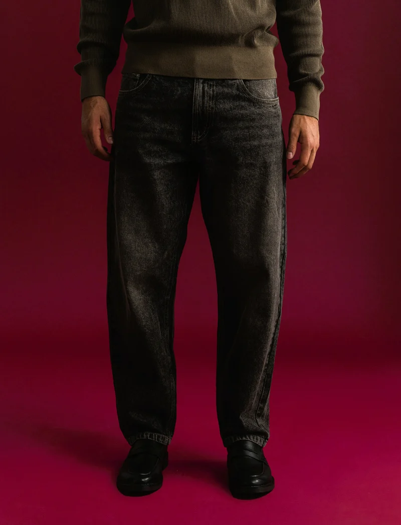 JEANS NERO STRAIGHT FIT - Nero