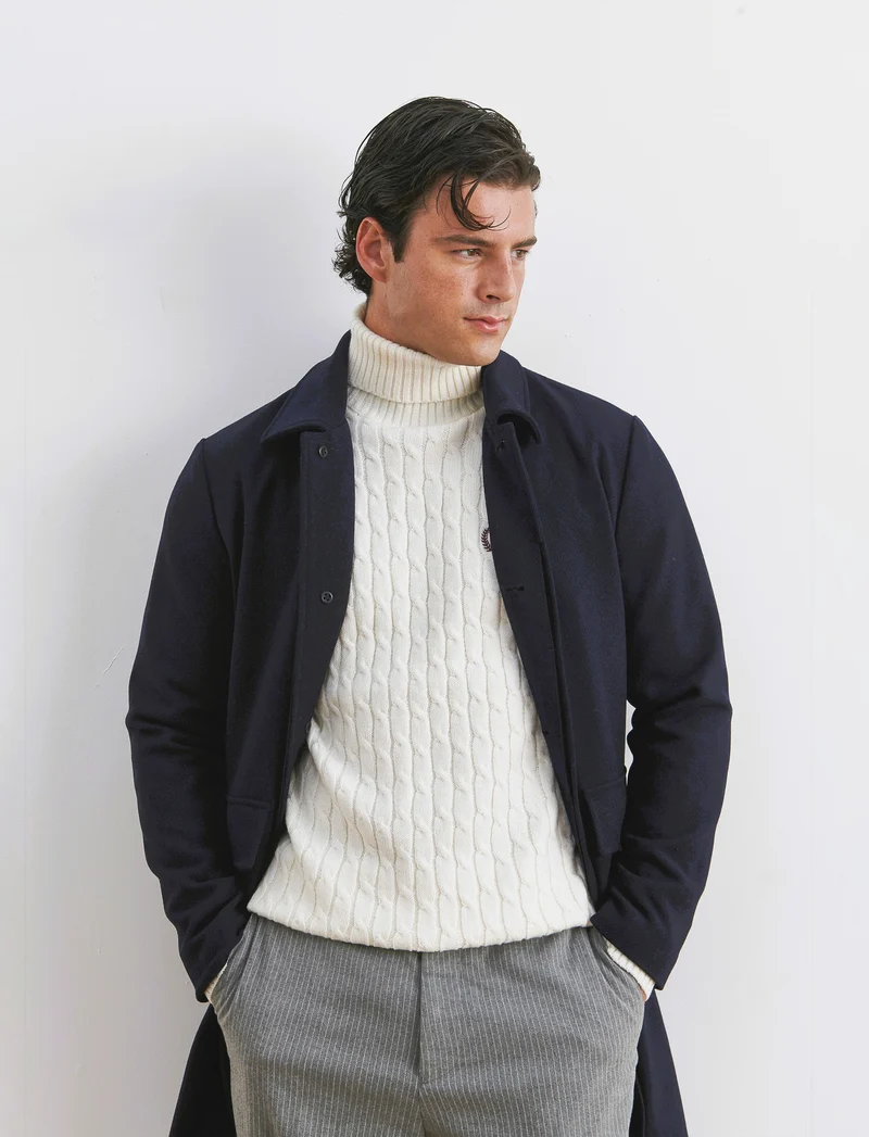 MAGLIA COLLO ALTO A TRECCE - Beige ecru