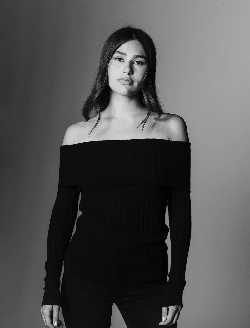 MAGLIA OFF SHOULDER - Nero