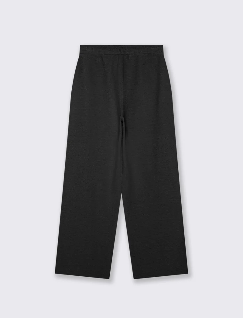 PANTALONI JOGGER IN TESSUTO GOFFRATO - Nero