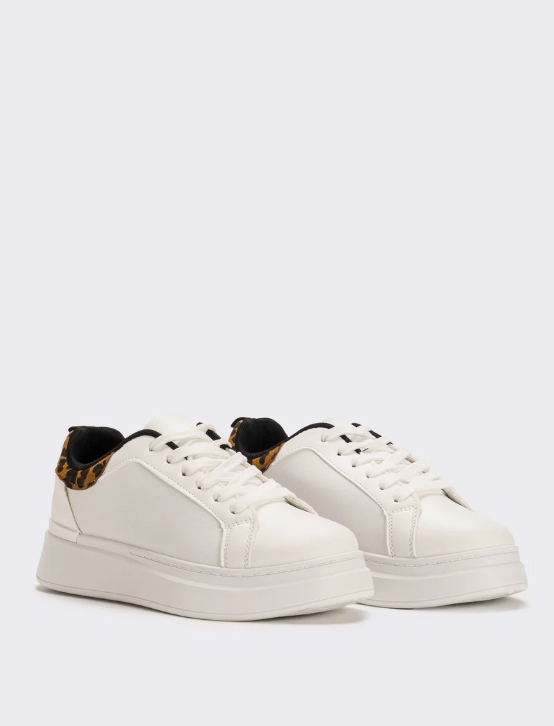 Sneakers con riporto leopardato da donna - Bianco