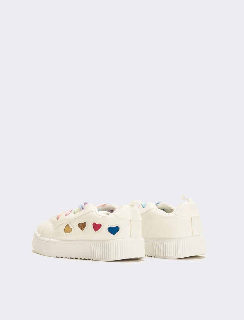 Sneakers da bambina con cuori - Bianco