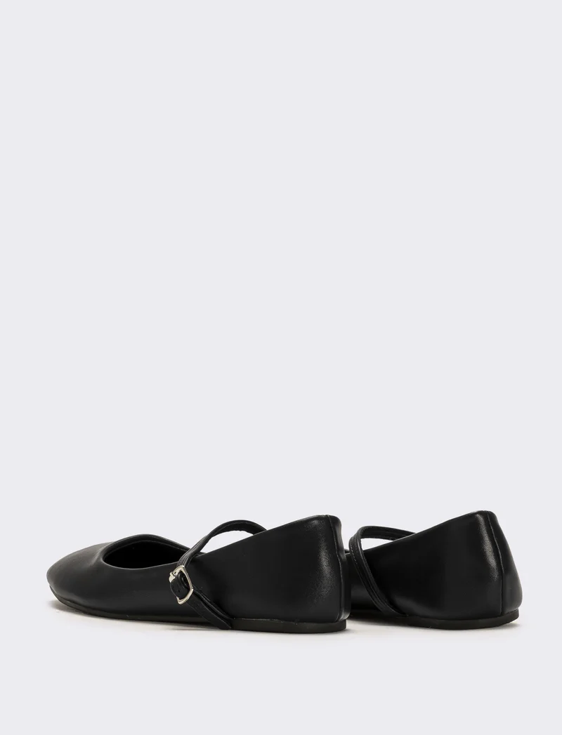 Mary Jane punta quadrata da donna - Nero