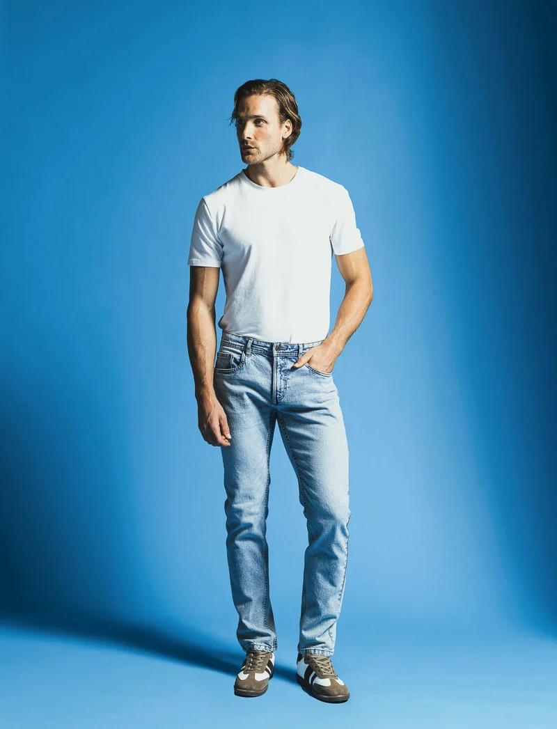 JEANS REGULAR FIT - Denim