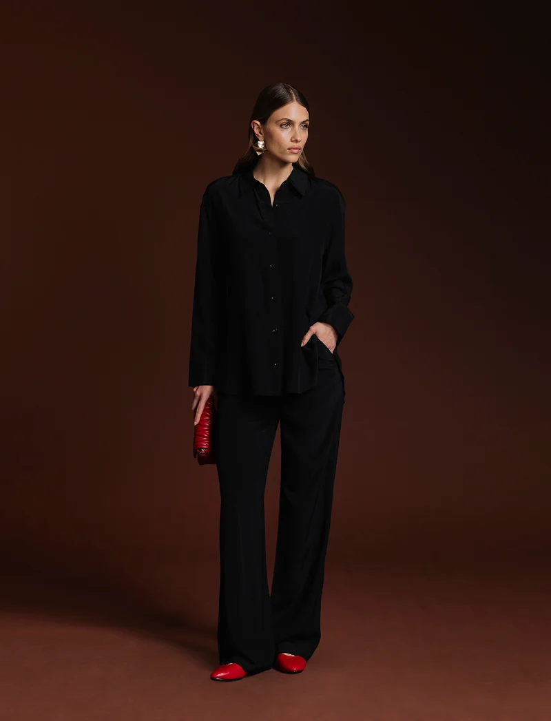 CAMICIA CON DOPPIO BOTTONE AL POLSO - Nero