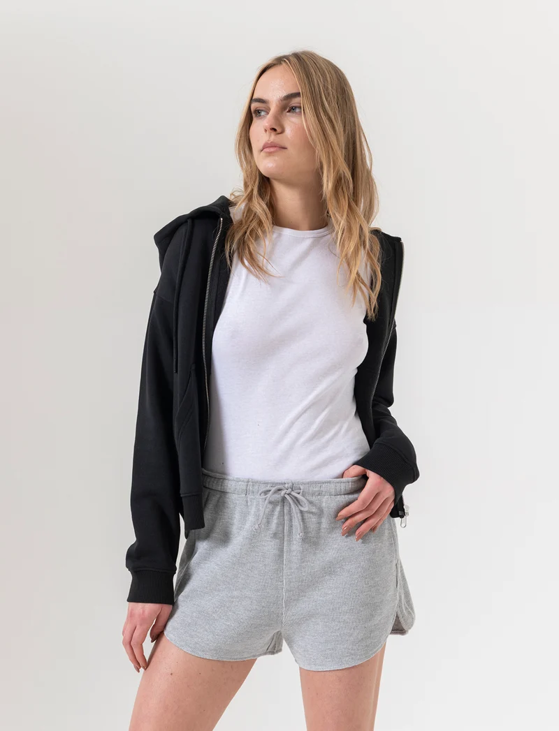 Short con elastico in vita da donna - Grigio mel.