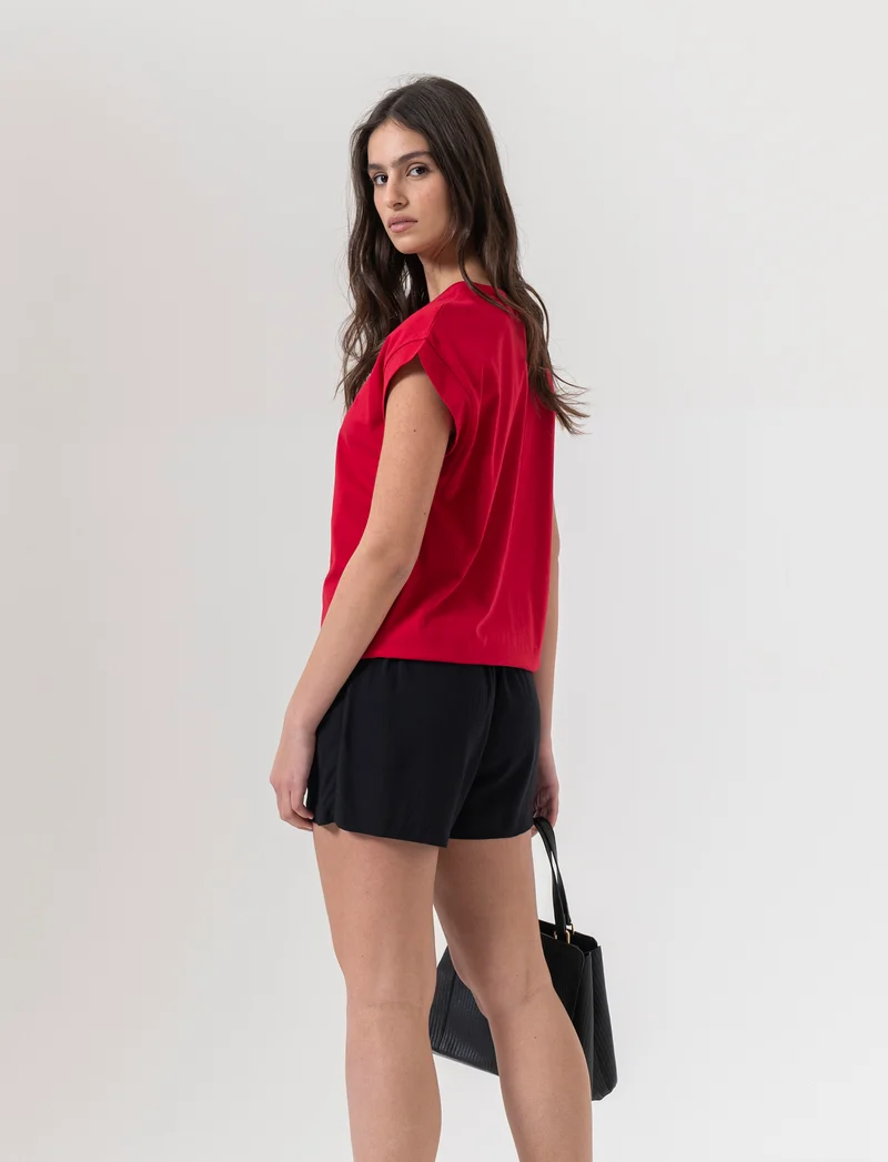 Short con elastico in vita da donna - Nero