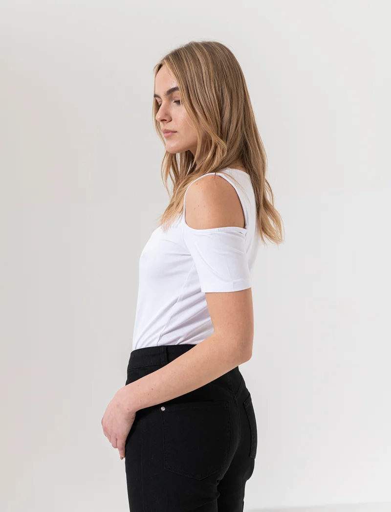 T-shirt con cut out sulle spalle da donna - Bianco