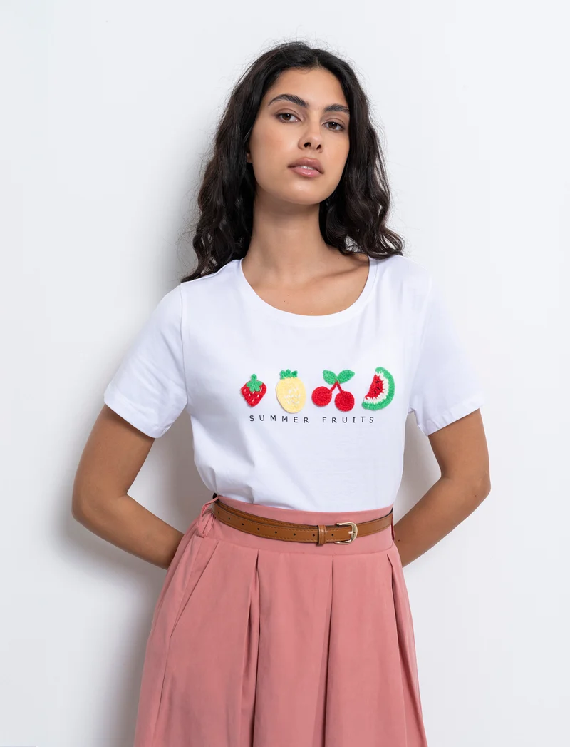 T-shirt con stampa e applicazioni da donna - var 2