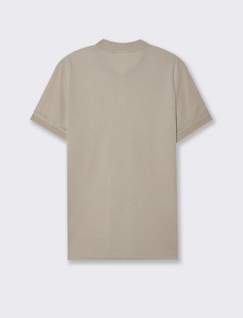 Polo basica con taschino da uomo - Beige