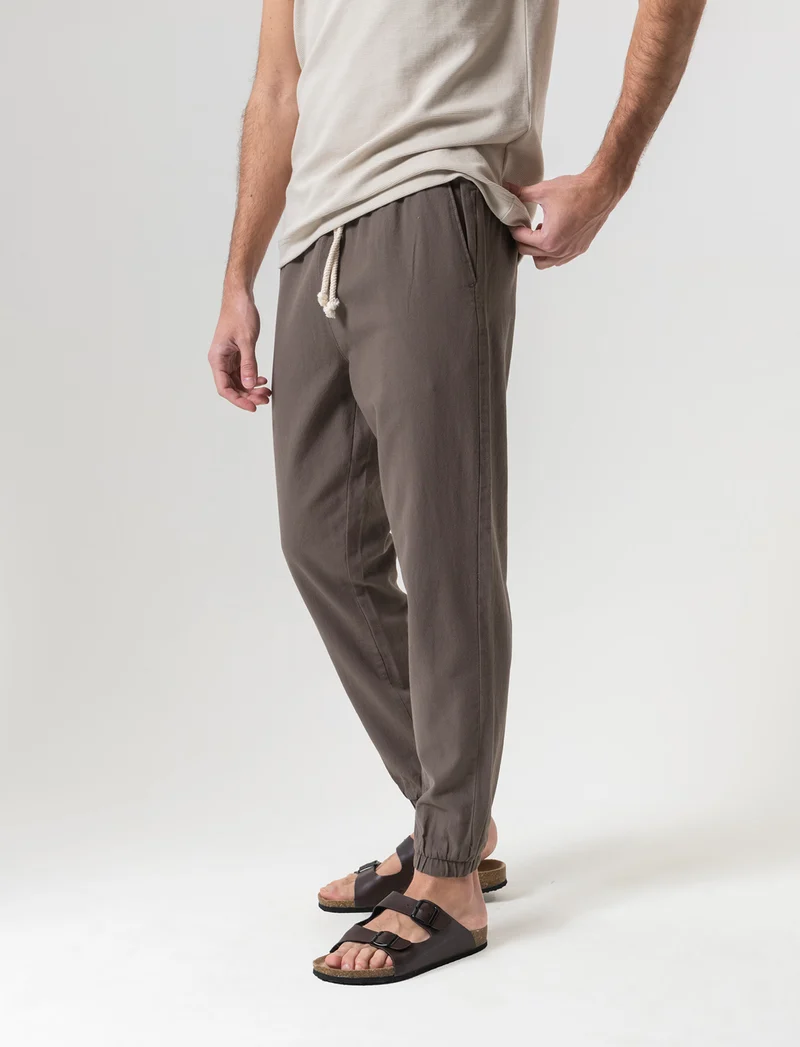 Pantaloni jogger tessuto strutturato da uomo - Verde kaki