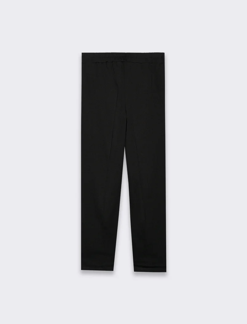 Pantalone elegante con taglio dritto, pieghe frontali e fascia elastica in vita. - Nero